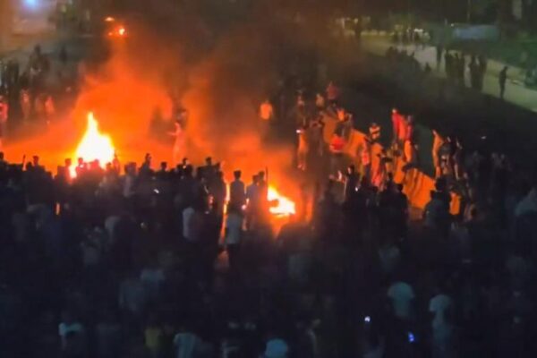Al menos 16 muertos en enfrentamientos entre estudiantes y la policía en Bangladesh por empleos reservados para familias de veteranos | Noticias del Mundo Los manifestantes afirman que el sistema beneficia a los grupos progubernamentales que apoyan a la primera ministra Sheikh Hasina.
