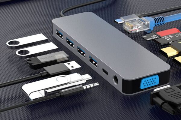 Estación de acoplamiento de 13 puertos en oferta 13 port docking station on sale