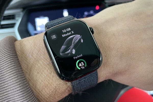 Prueba de la app de Tesla para Apple Watch: ¡Por fin! Tesla app for Apple Watch hands-on: Finally!