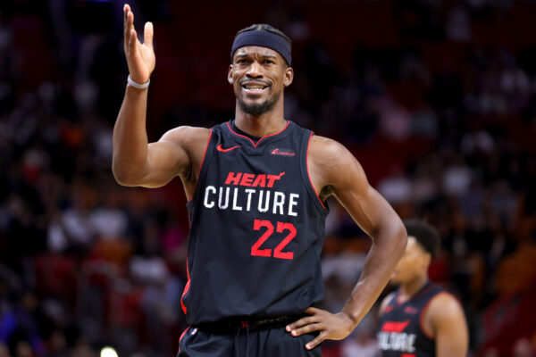 El Heat suspende indefinidamente al astro Jimmy Butler Miami Heat Jimmy Butler
