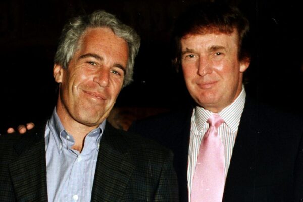 Los senadores del GOP quieren que Trump publique los archivos de Epstein. GOP Senators Want Trump To Release Epstein Files