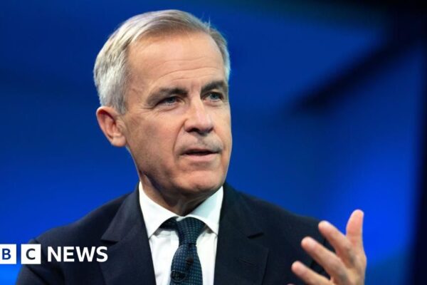 Mark Carney se postula para líder del Partido Liberal de Canadá Mark Carney runs for leader of Canada's Liberal Party