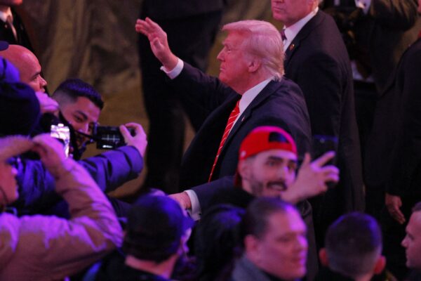 Ya no es tóxico estar asociado con Donald Trump | Noticias EE. UU. It is no longer toxic to be associated with Donald Trump | US News