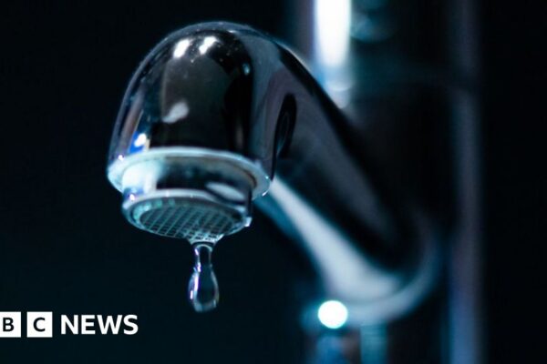 Preocupaciones sobre las ambiciones de IA del Reino Unido que podrían provocar escasez de agua. Concern the UK's AI ambitions could lead to water shortages