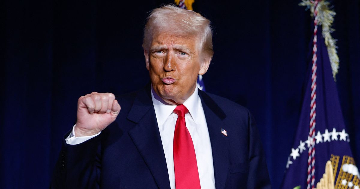 Trump Just Committed One Of His Favorite Misspellings And Readers Can't Even